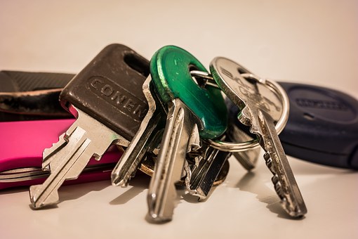 WHISTLE KEY FINDER – C/  PIC12F675 (REF305)